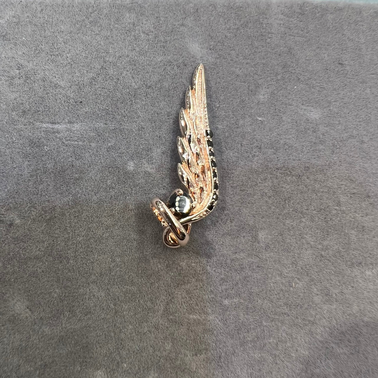 Black Stone Wing 45mm