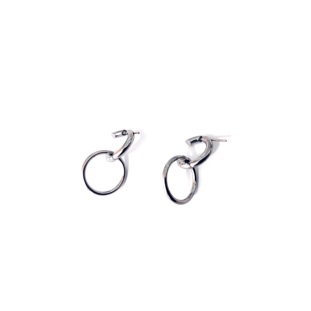 PD-61836 ステンレス製イヤカフ