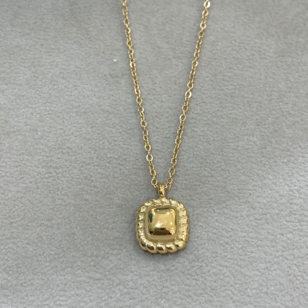 STN-61262 ステンレス製ネックレス