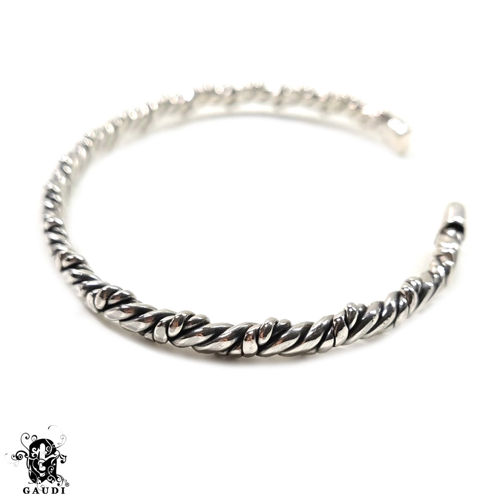 TH-62858 シルバー925製バングル