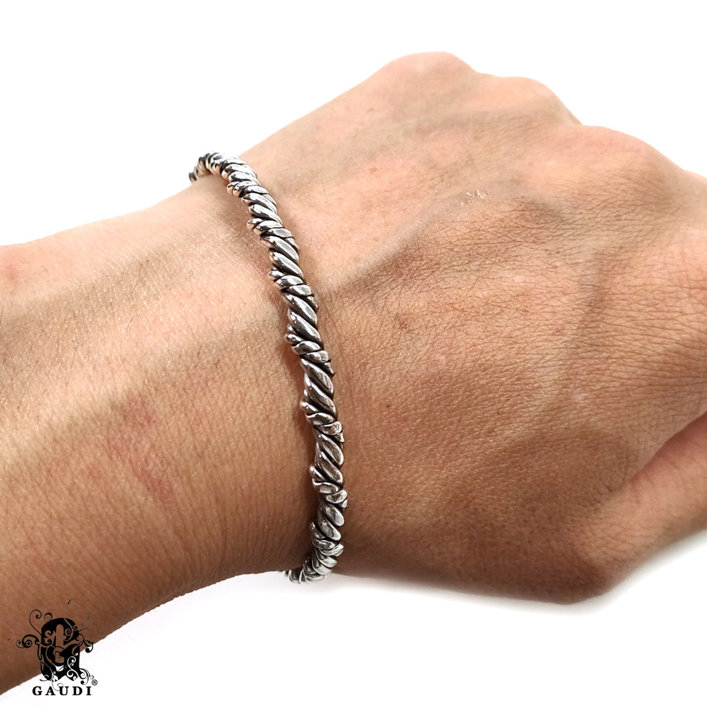 TH-62858 シルバー925製バングル