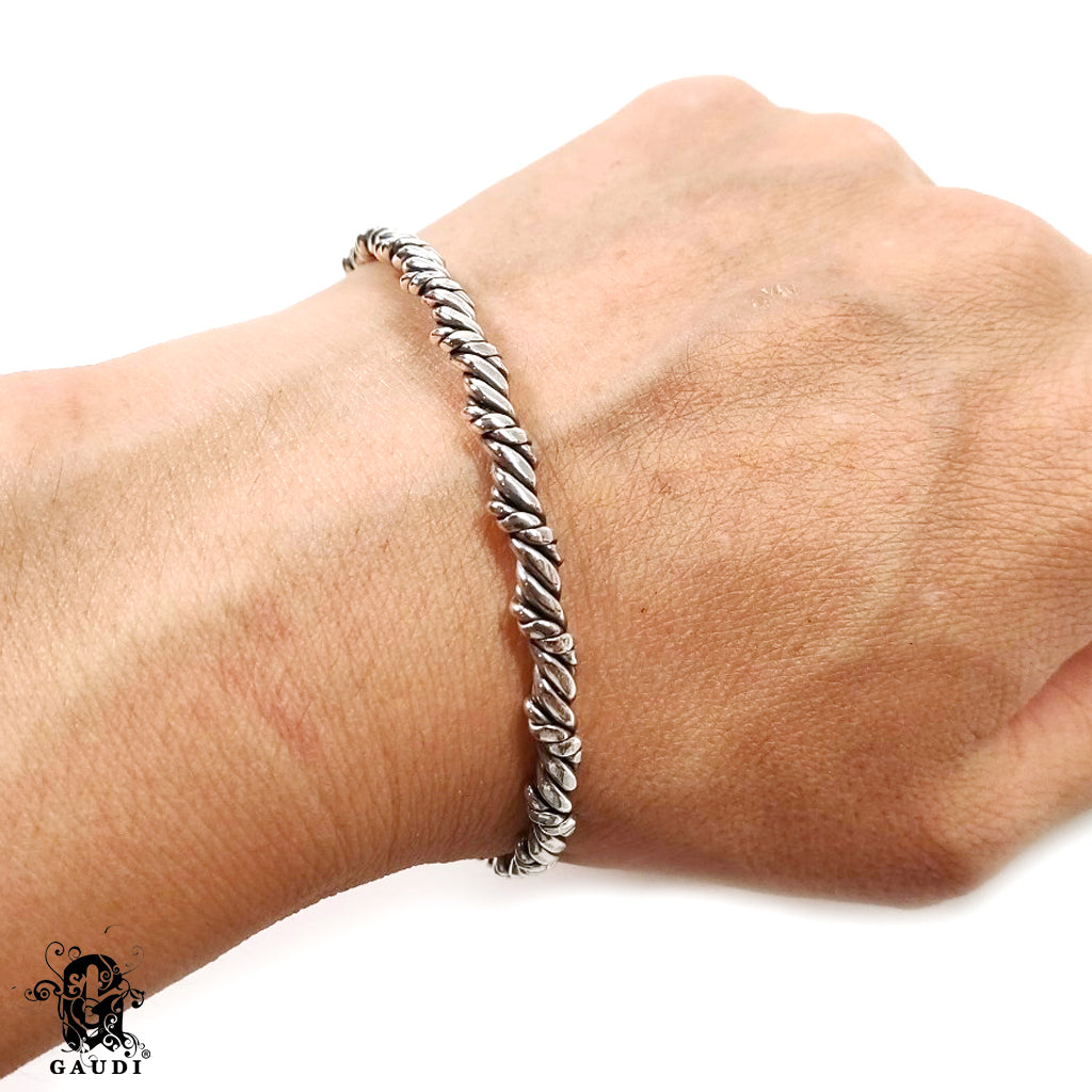 TH-62858 シルバー925製バングル