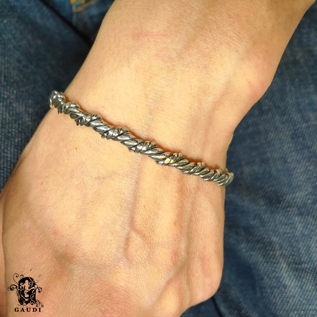 TH-62858 シルバー925製バングル