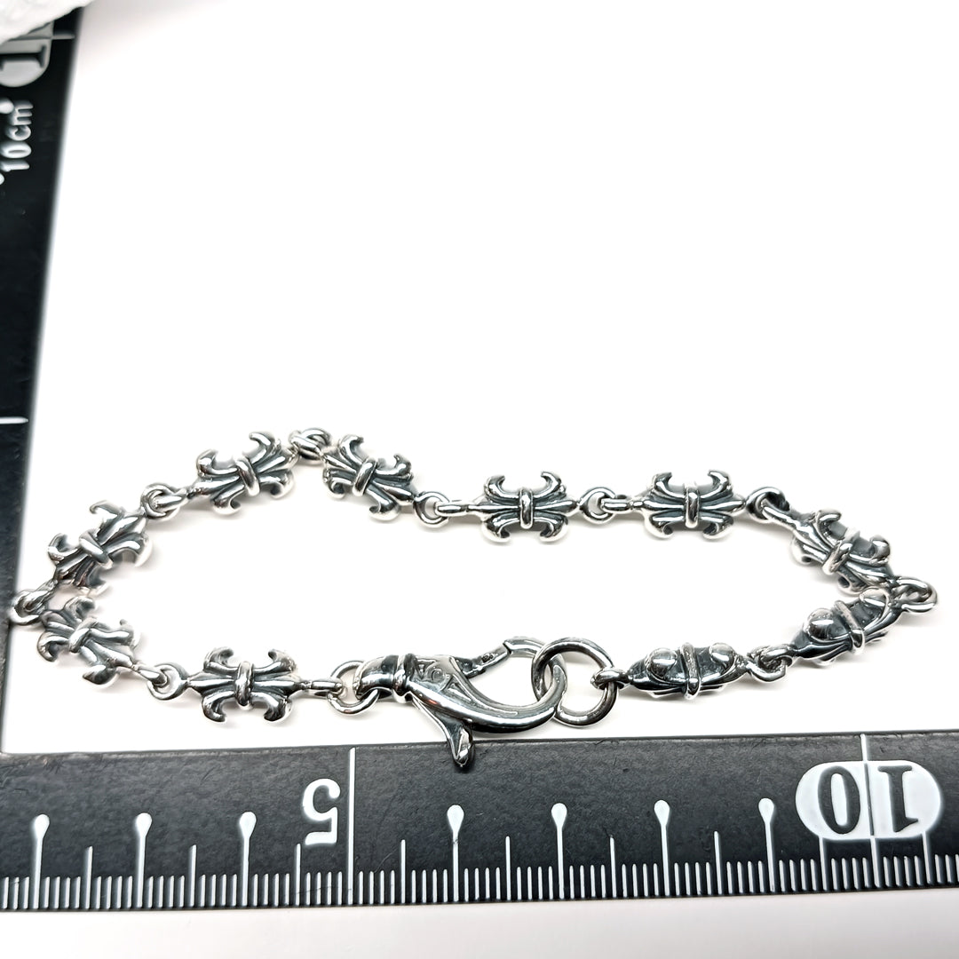 THB-69980 [The Fleur Bracelet]