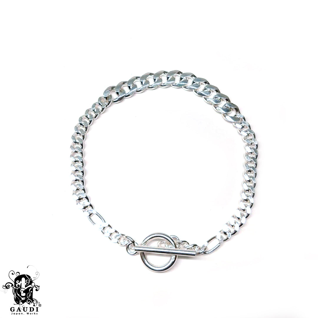 THB-74934 [The T-Bar Curb Bracelet]