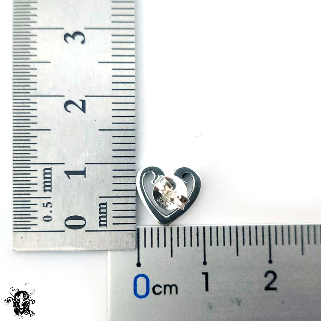 THE-70003 [Heart Cross Stud]