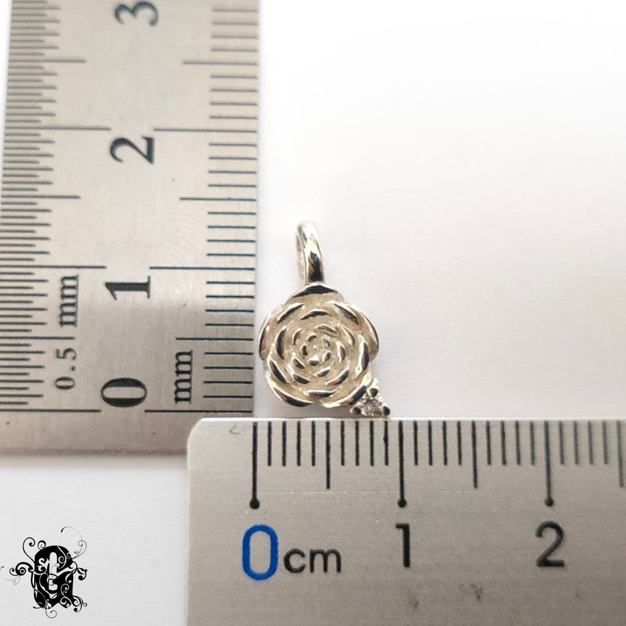 THP-69989 [Silver Solitaire Rose]